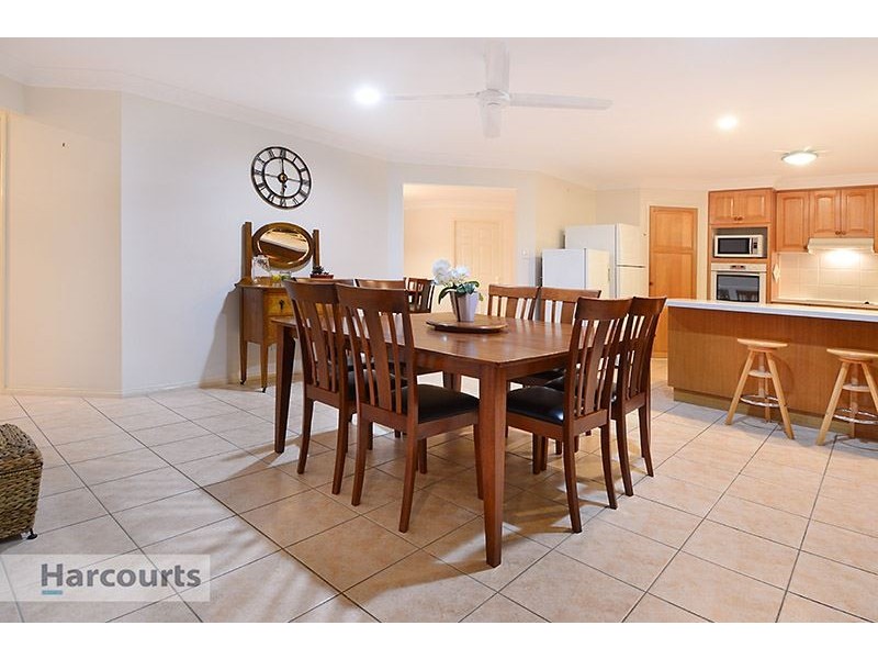 11 Turpentine Court, Albany Creek QLD 4035
