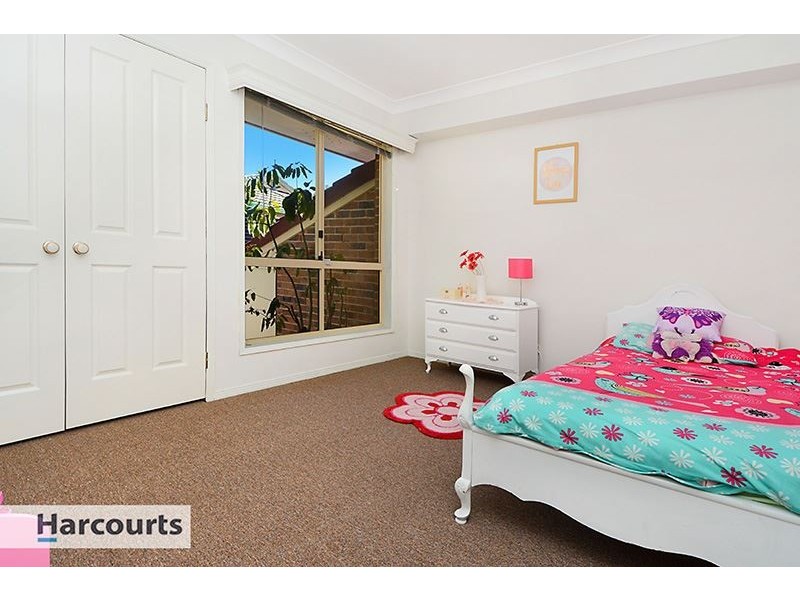 1 Woodvale Court, Everton Hills QLD 4053