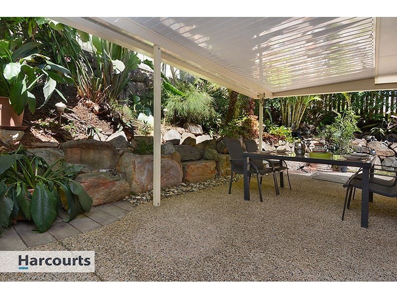 1 Woodvale Court, Everton Hills QLD 4053