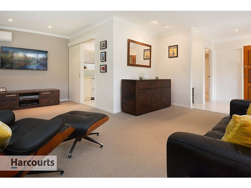 1 Lockrose Street, Mitchelton QLD 4053