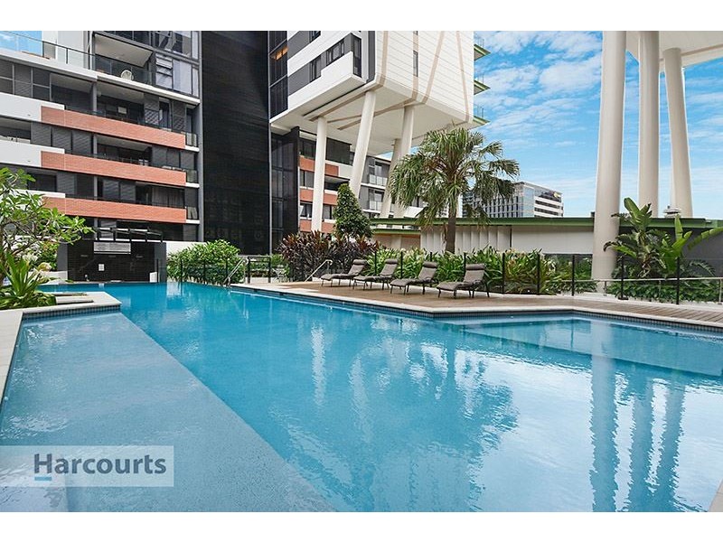 1003/9 Edmondstone Street, South Brisbane QLD 4101