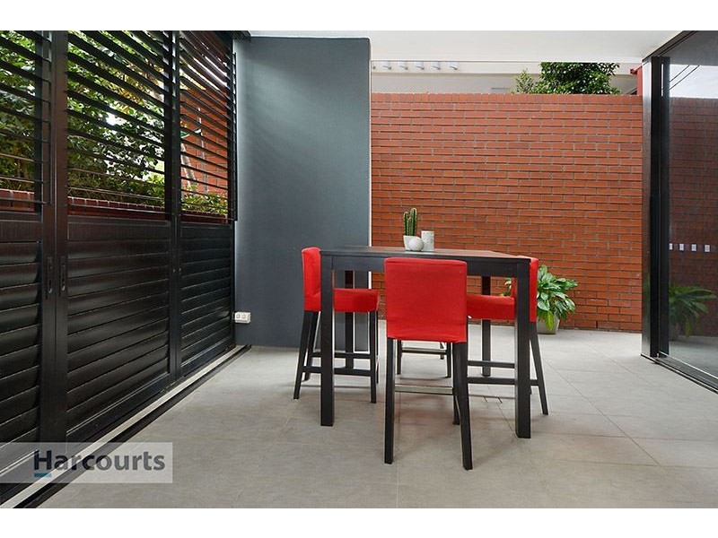 1003/9 Edmondstone Street, South Brisbane QLD 4101