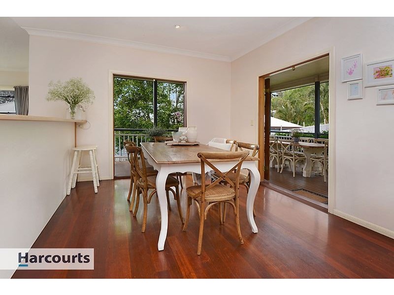 35 Linkwood Drive, Ferny Hills QLD 4055