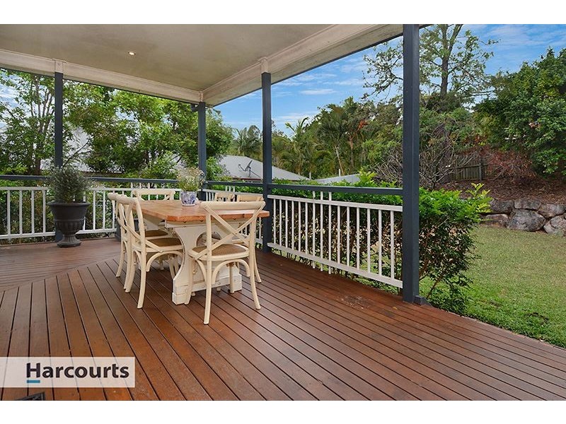 35 Linkwood Drive, Ferny Hills QLD 4055