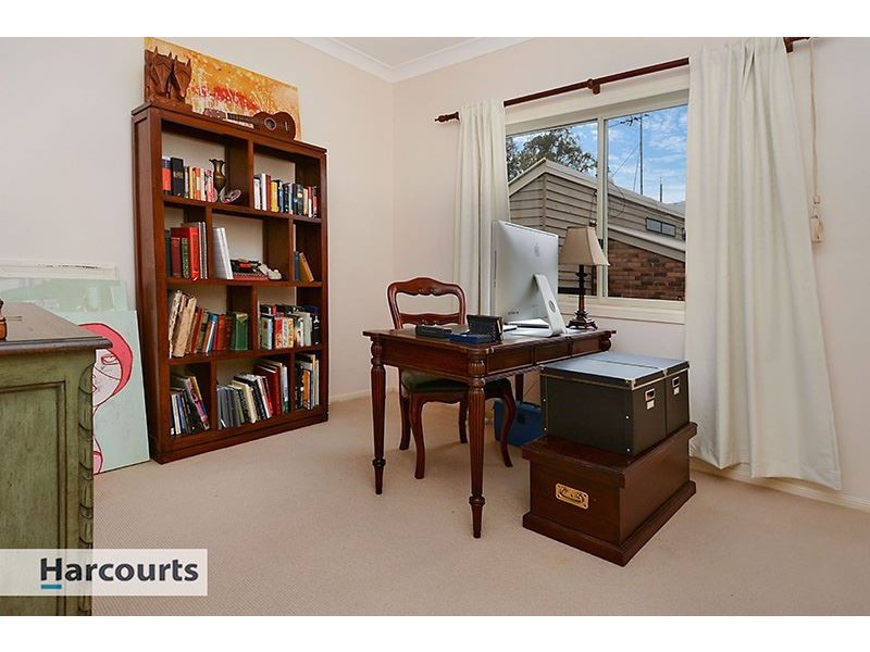 35 Linkwood Drive, Ferny Hills QLD 4055