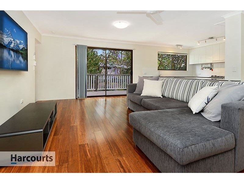 30 Barber Road, Ferny Hills QLD 4055