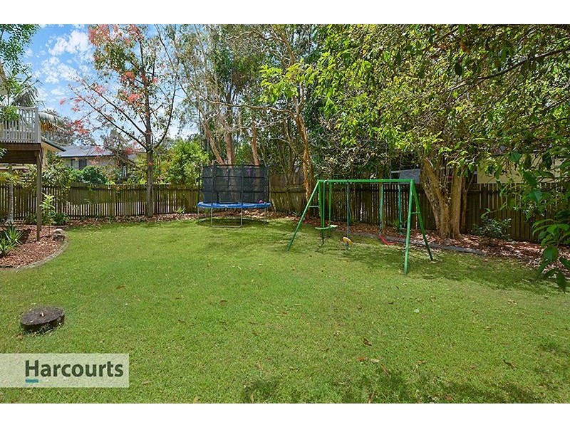 30 Barber Road, Ferny Hills QLD 4055