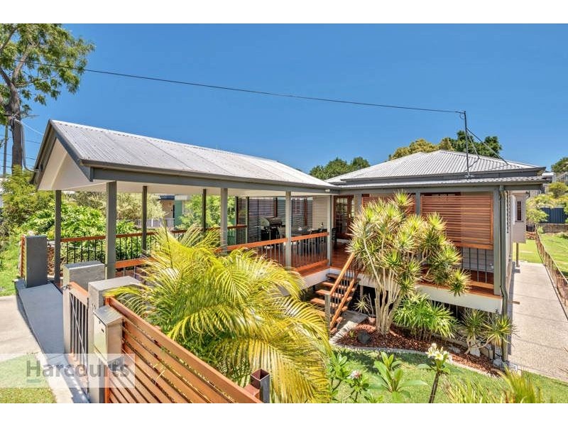 18 Evans Street, Kedron QLD 4031