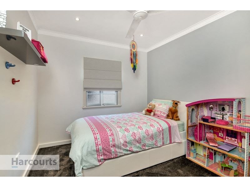 18 Evans Street, Kedron QLD 4031