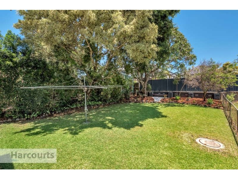 18 Evans Street, Kedron QLD 4031