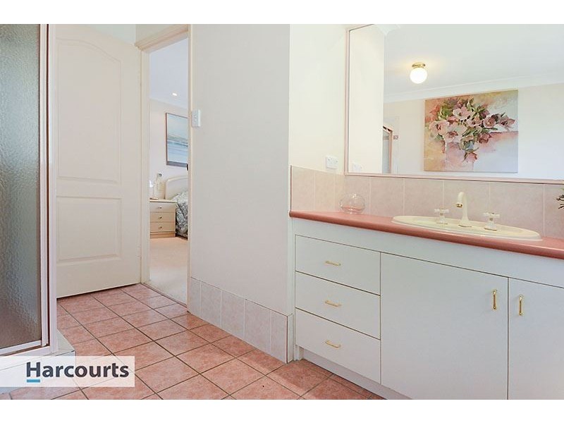 19 Strathmere Place, Upper Kedron QLD 4055