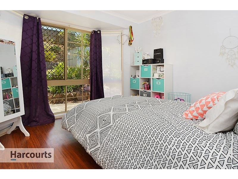 1 Double Bar Court, Arana Hills QLD 4054