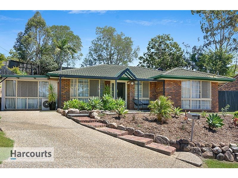 1 Double Bar Court, Arana Hills QLD 4054