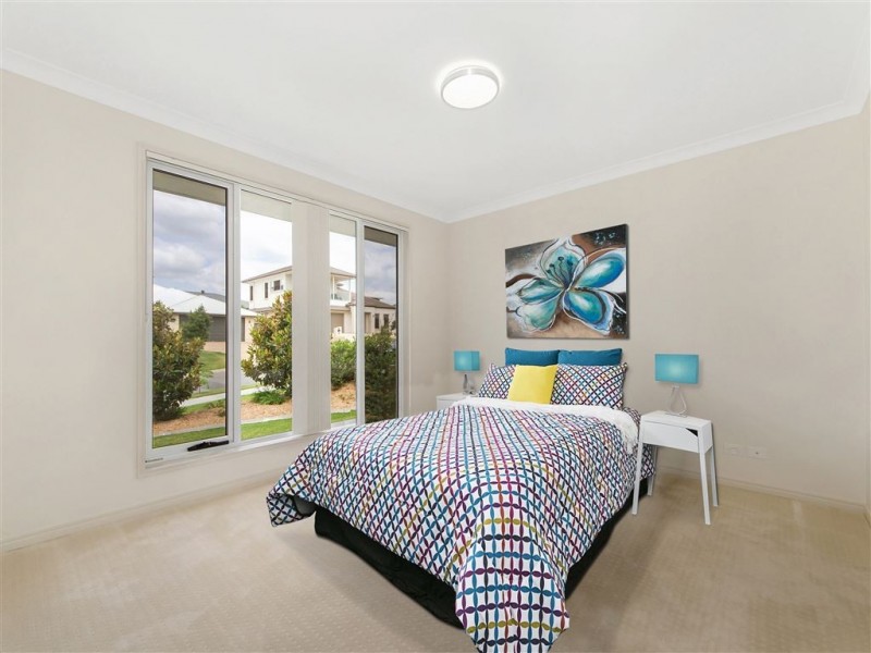 13 Caspian Parade, Warner QLD 4500
