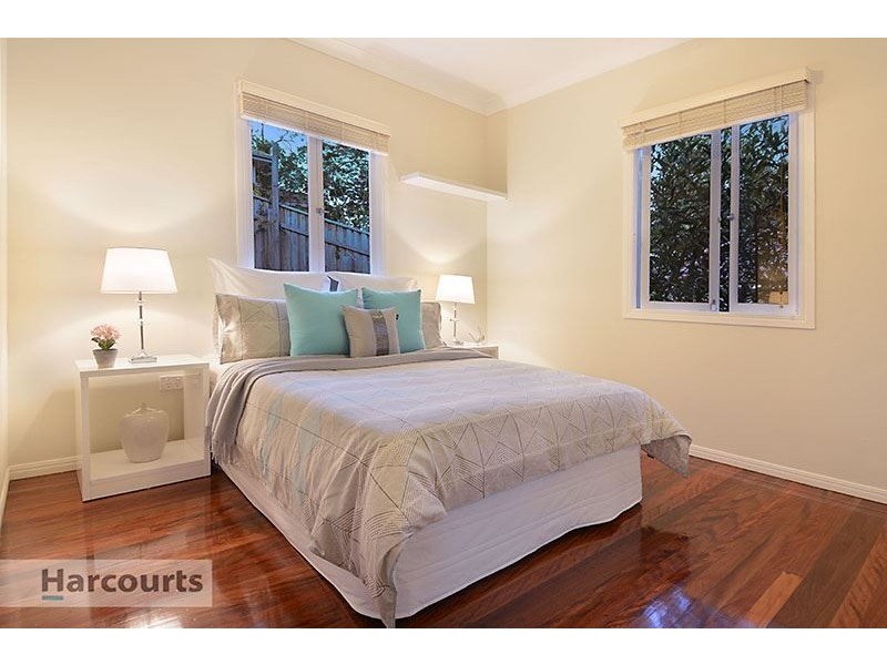 21 Benfield Street, Mitchelton QLD 4053