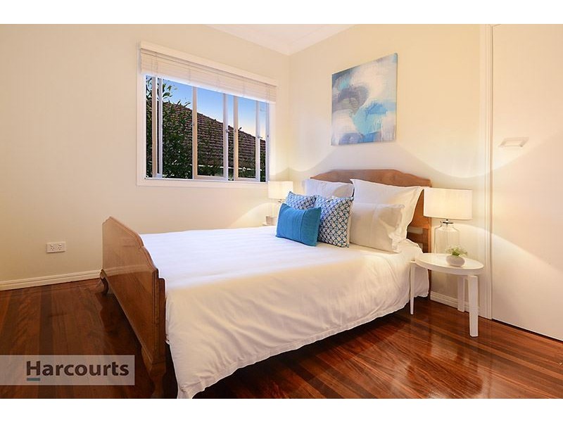 21 Benfield Street, Mitchelton QLD 4053