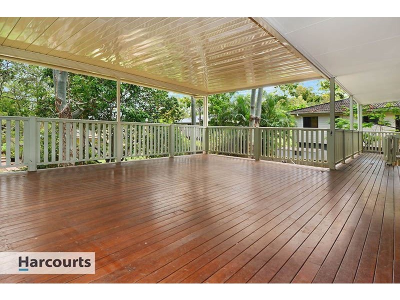 21 Teenan Street, Ferny Hills QLD 4055