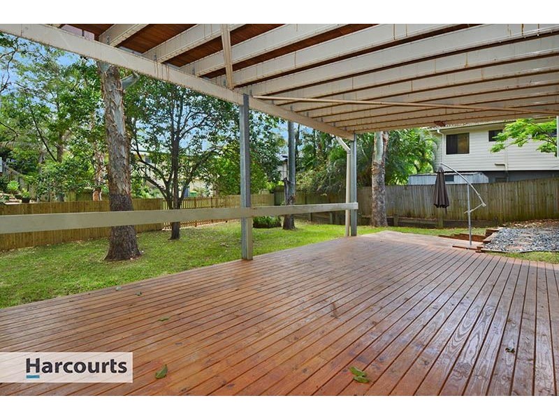 21 Teenan Street, Ferny Hills QLD 4055