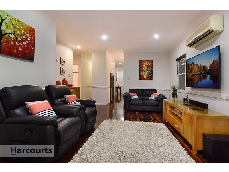 5 Rupicola Court, Arana Hills QLD 4054