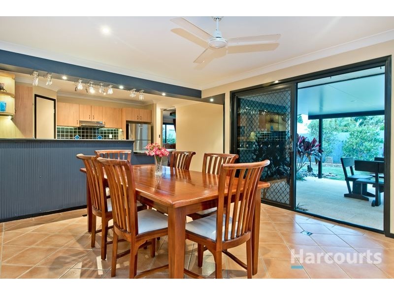27 Montclare Court, Cashmere QLD 4500