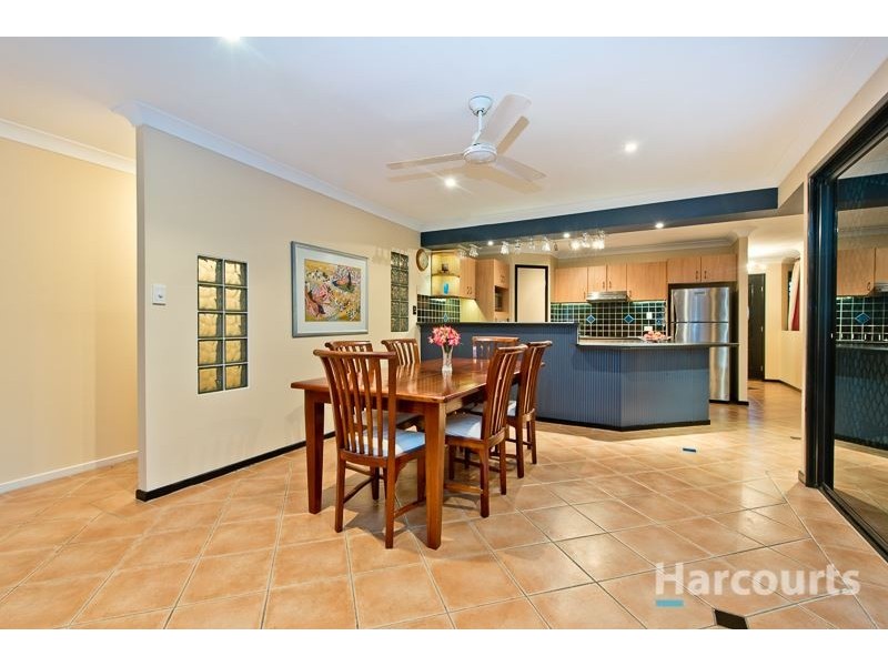 27 Montclare Court, Cashmere QLD 4500