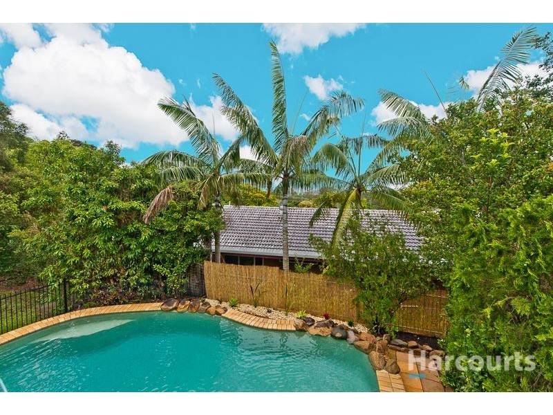 34 Olympus Court, Eatons Hill QLD 4037