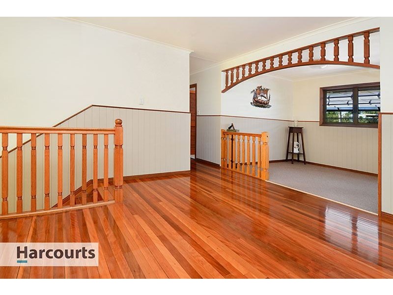 8 Strathford Avenue, Albany Creek QLD 4035