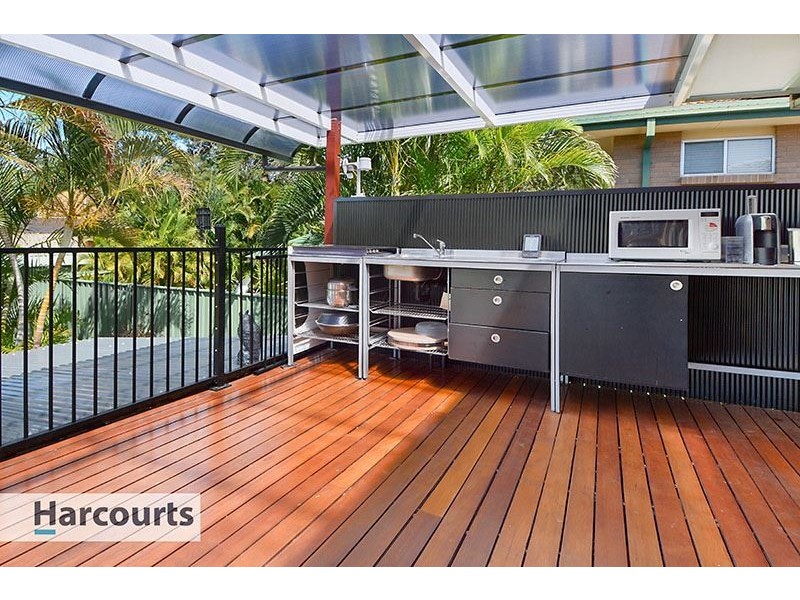 8 Strathford Avenue, Albany Creek QLD 4035