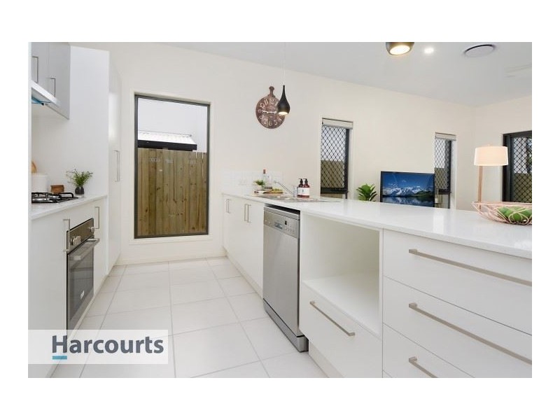 20 Vorneen Lane, Mitchelton QLD 4053