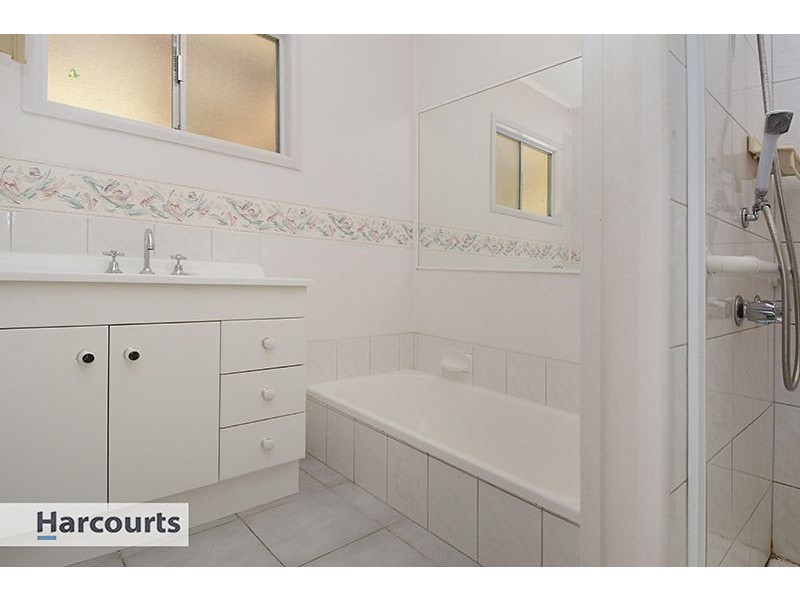 38 Tarnook Drive, Ferny Hills QLD 4055