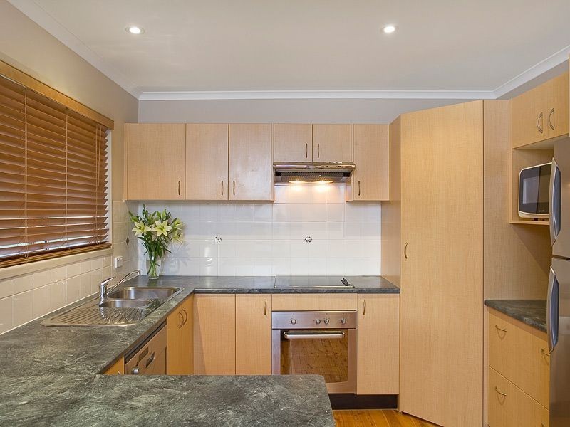 22 Allara Crescent, Ferny Hills QLD 4055