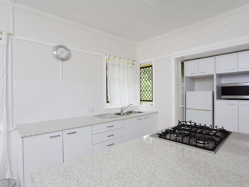 20 Barber Street, Keperra QLD 4054