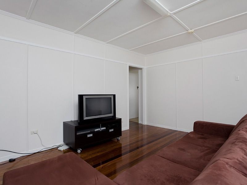 20 Barber Street, Keperra QLD 4054