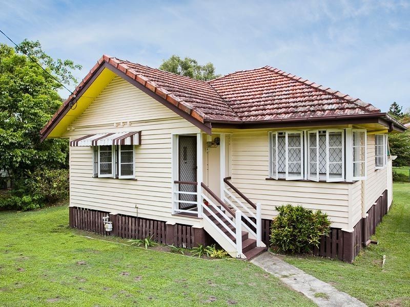 20 Barber Street, Keperra QLD 4054