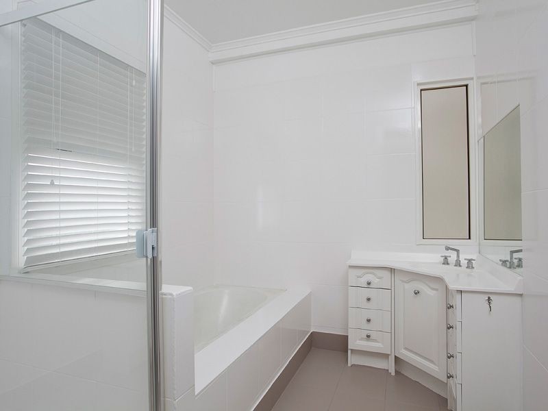 69 Farrington St, Alderley QLD 4051