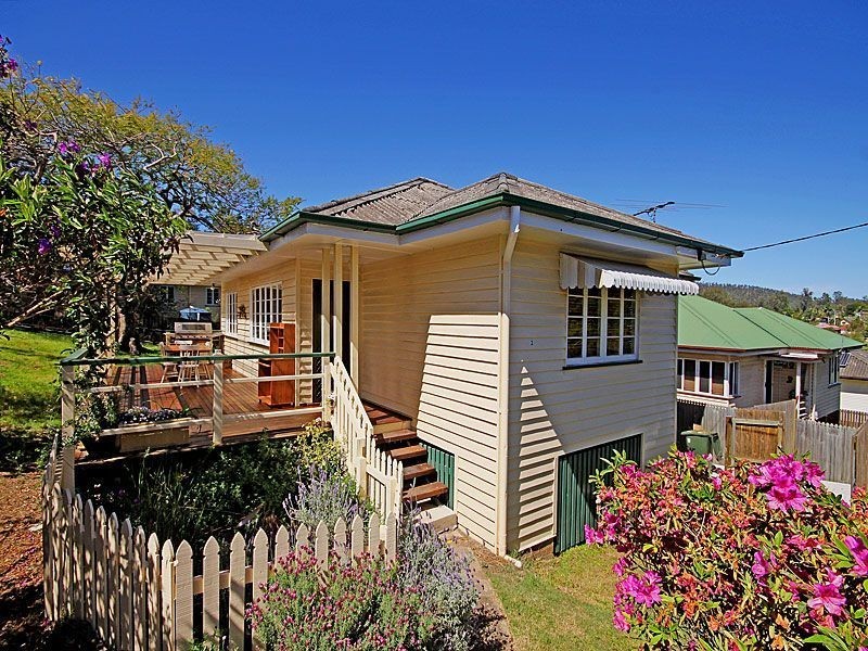 2 Duggan St, Keperra QLD 4054