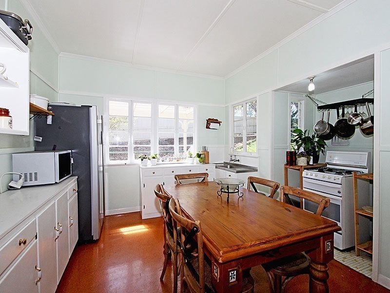 2 Duggan St, Keperra QLD 4054