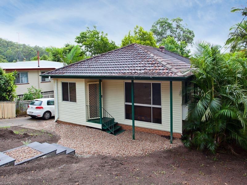 8 Parnoo St, Mitchelton QLD 4053