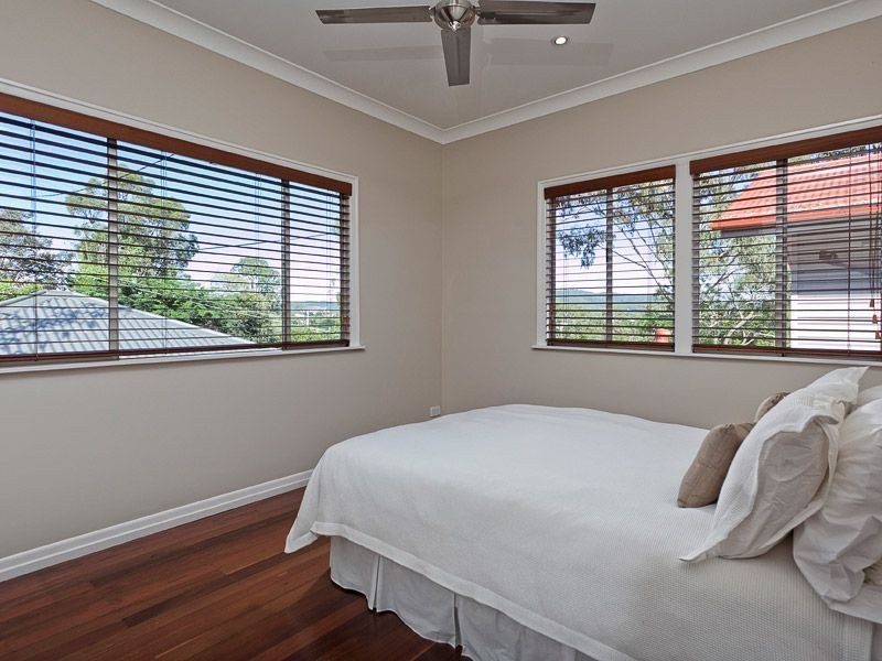 4 Longsight St, Alderley QLD 4051