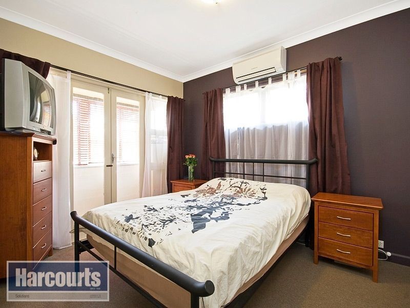18 Marshall St, Mitchelton QLD 4053