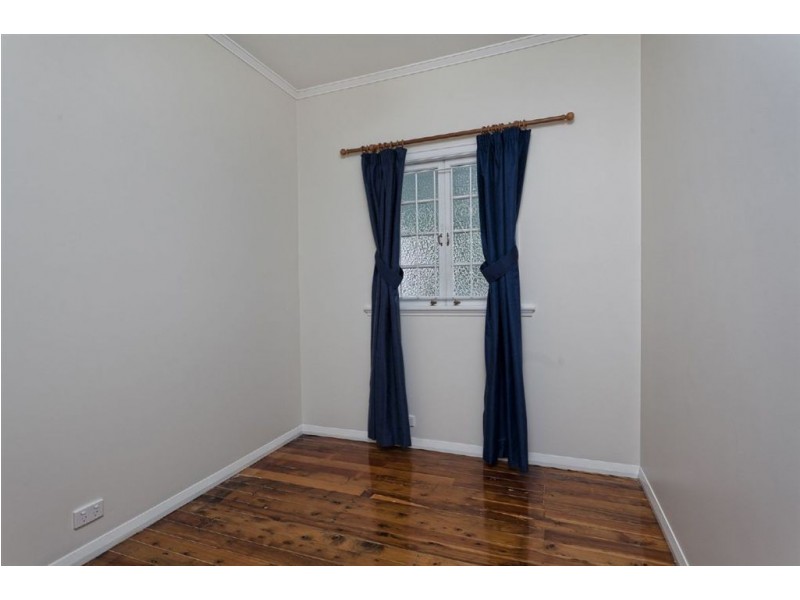 77 Orchid St, Enoggera QLD 4051