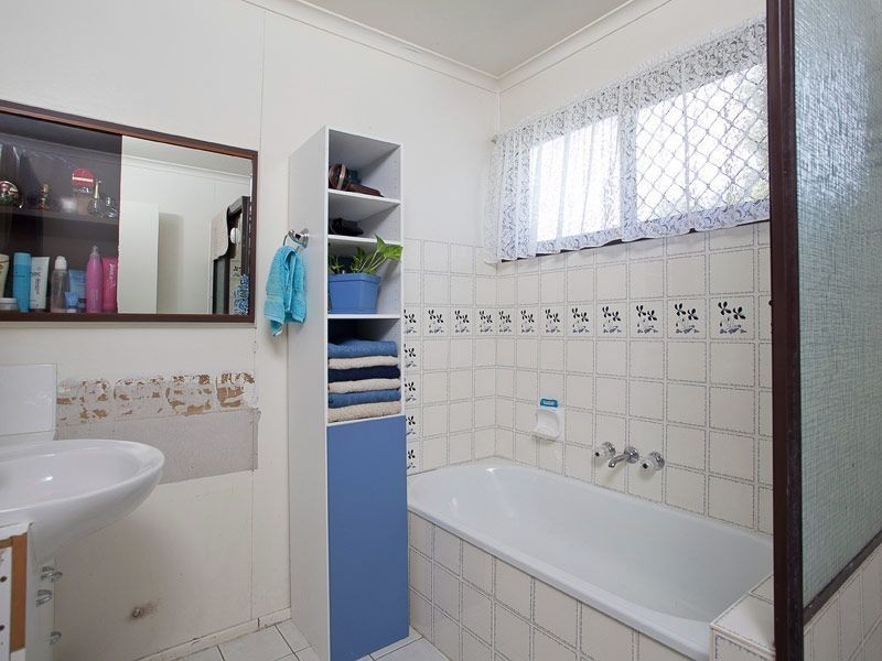 63 Burwood St, Everton Park QLD 4053