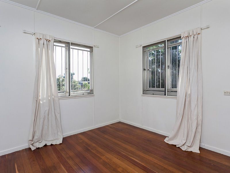 65 Redwood Street, Stafford Heights QLD 4053