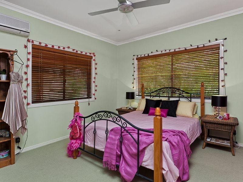 8 Koala Crt, Bunya QLD 4055