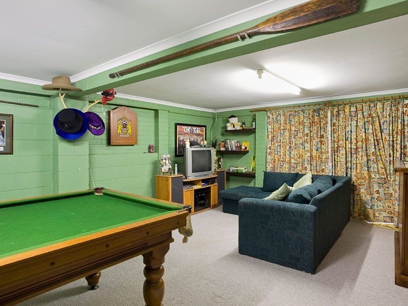 5 Wallaroy Crt, Ferny Hills QLD 4055