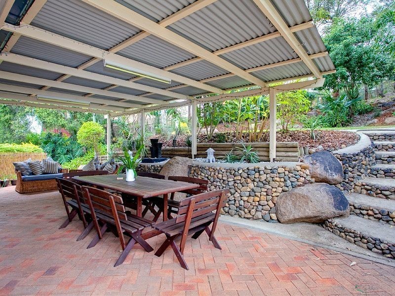 5 Wallaroy Crt, Ferny Hills QLD 4055