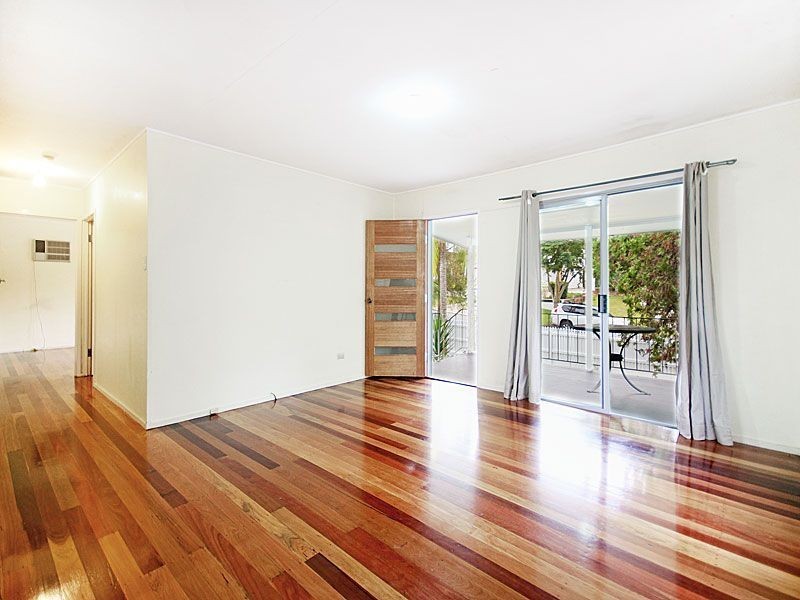 85 Illuta Ave, Ferny Hills QLD 4055