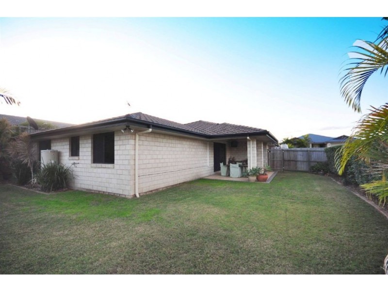 68 Karvella St, Upper Kedron QLD 4055