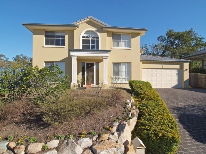 11 Hall Crt, Upper Kedron QLD 4055