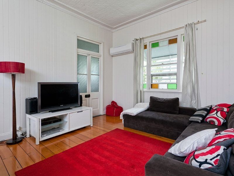 6 Meston St, Mitchelton QLD 4053